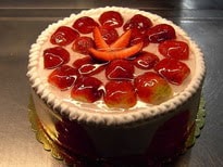 Premium Gurme Seri 6-9 Kişilik Çilekli Yaş